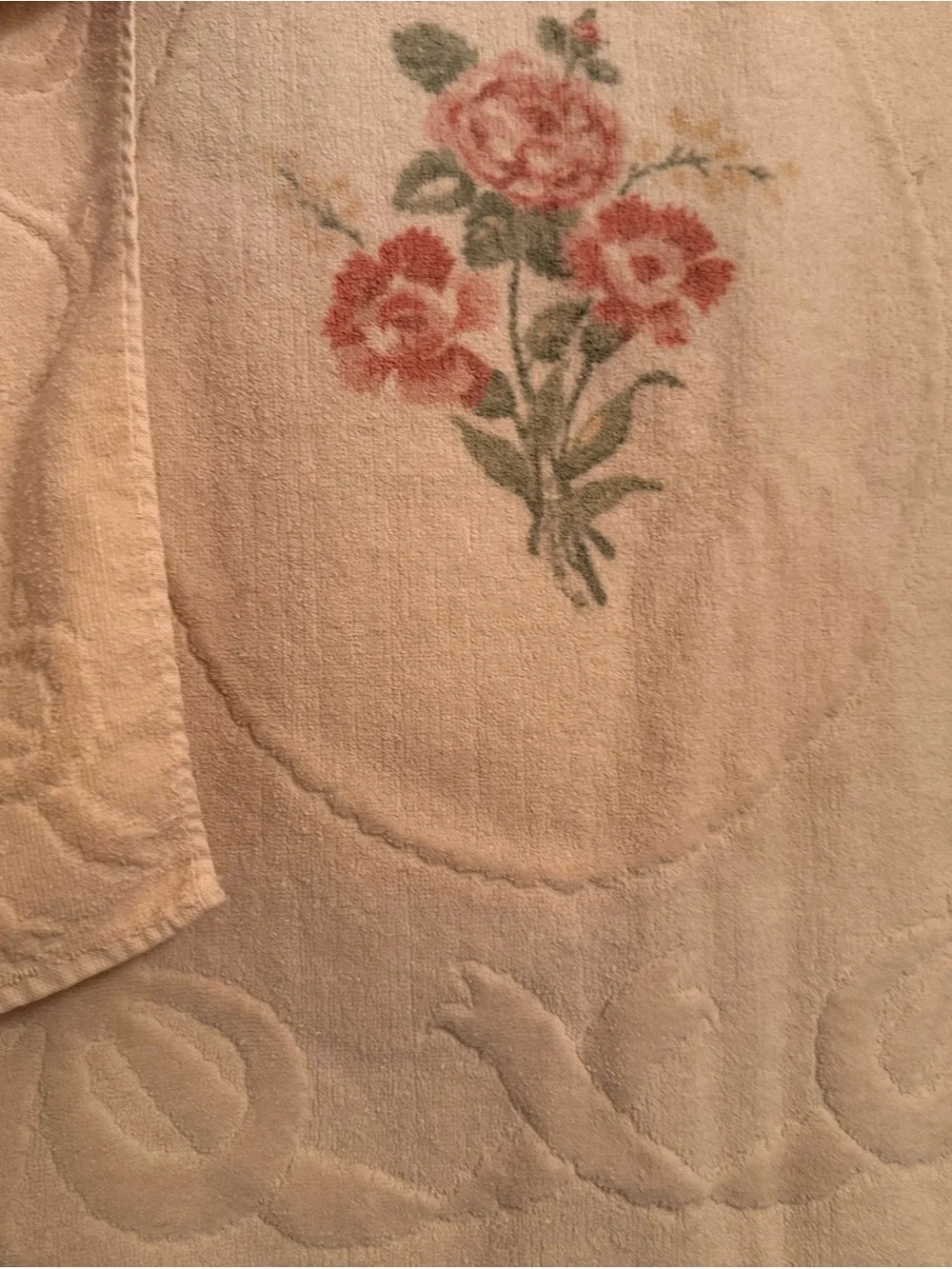 Vintage Canon Cream Royal Family Towel Set Floral Design